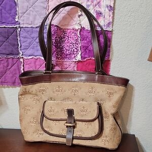 Vintahe Doomey & Bourke